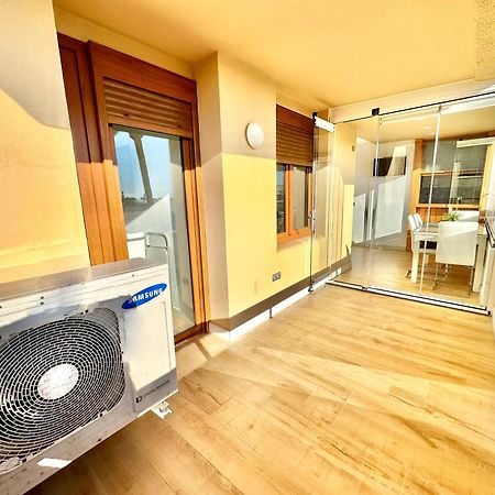 Gorgeous Apartment At The Sea In La Carihuela! Torremolinos Exteriér fotografie