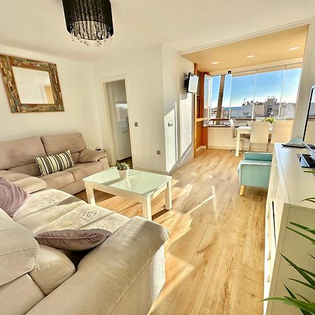 Gorgeous Apartment At The Sea In La Carihuela! Torremolinos Exteriér fotografie