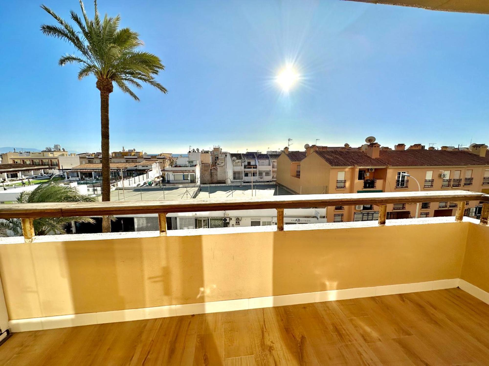 Gorgeous Apartment At The Sea In La Carihuela! Torremolinos Exteriér fotografie