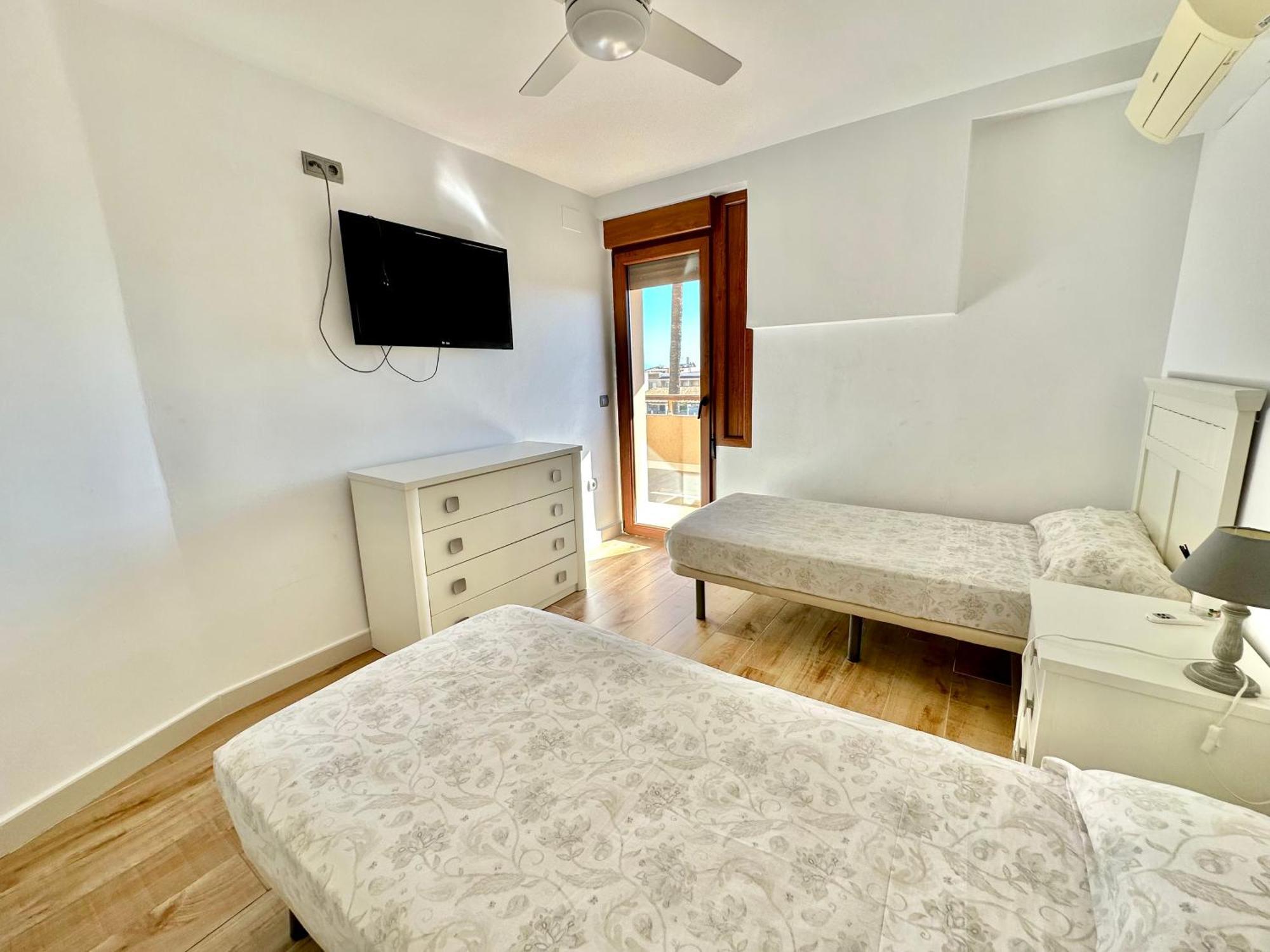 Gorgeous Apartment At The Sea In La Carihuela! Torremolinos Exteriér fotografie