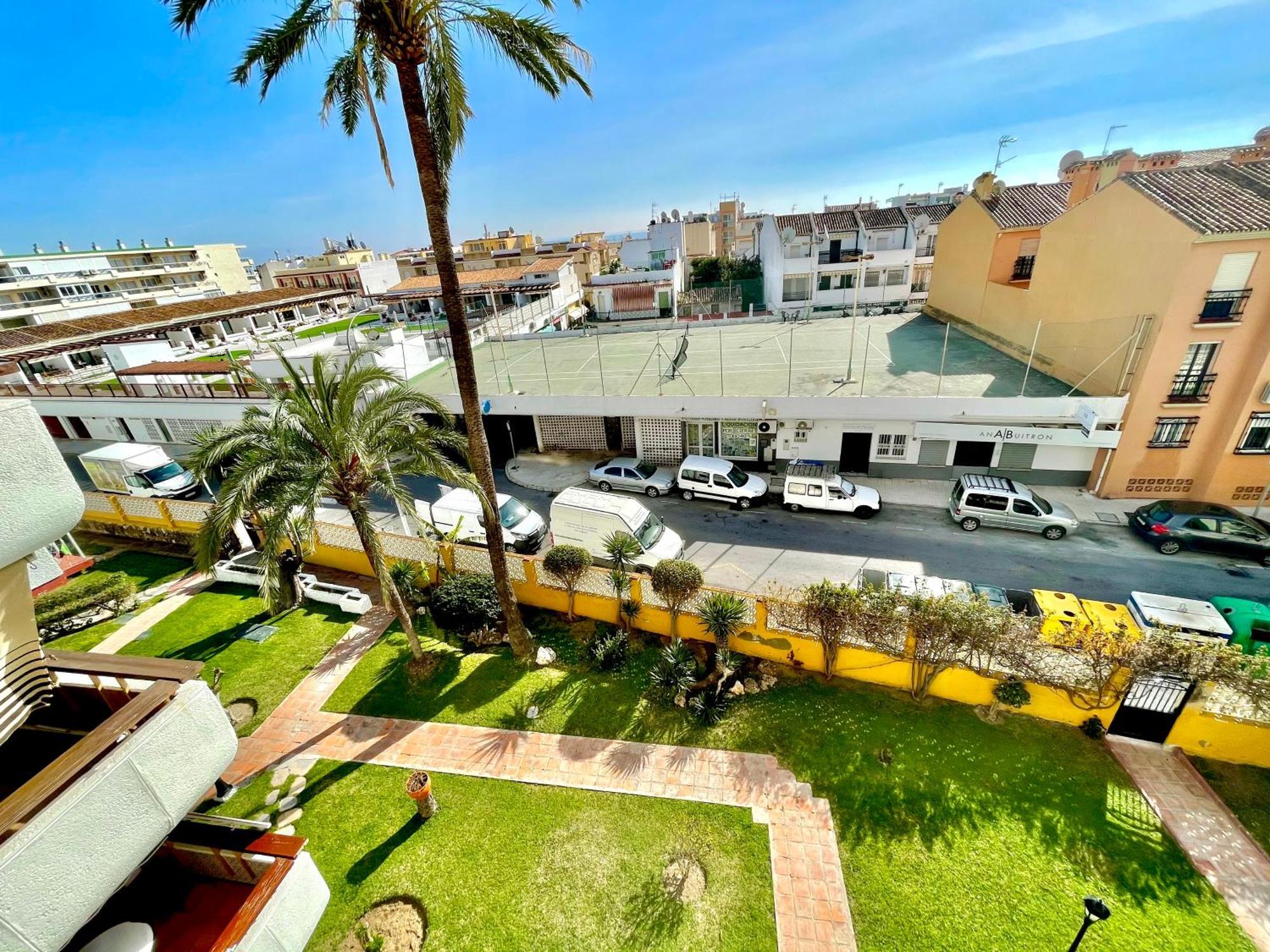 Gorgeous Apartment At The Sea In La Carihuela! Torremolinos Exteriér fotografie